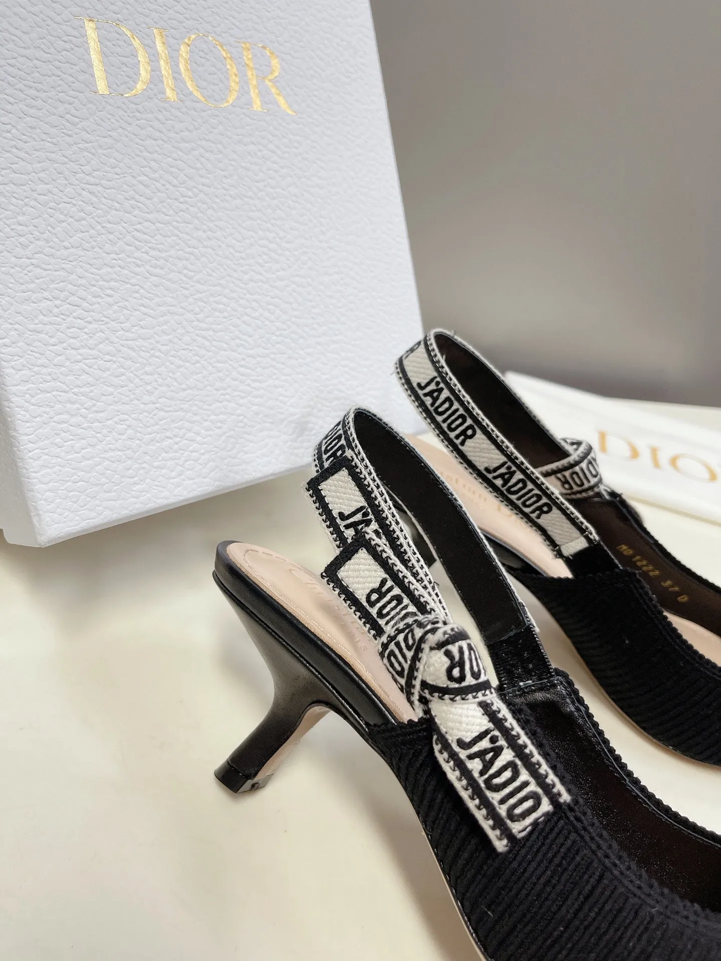 High Quality DIR HIGH HEELS 022