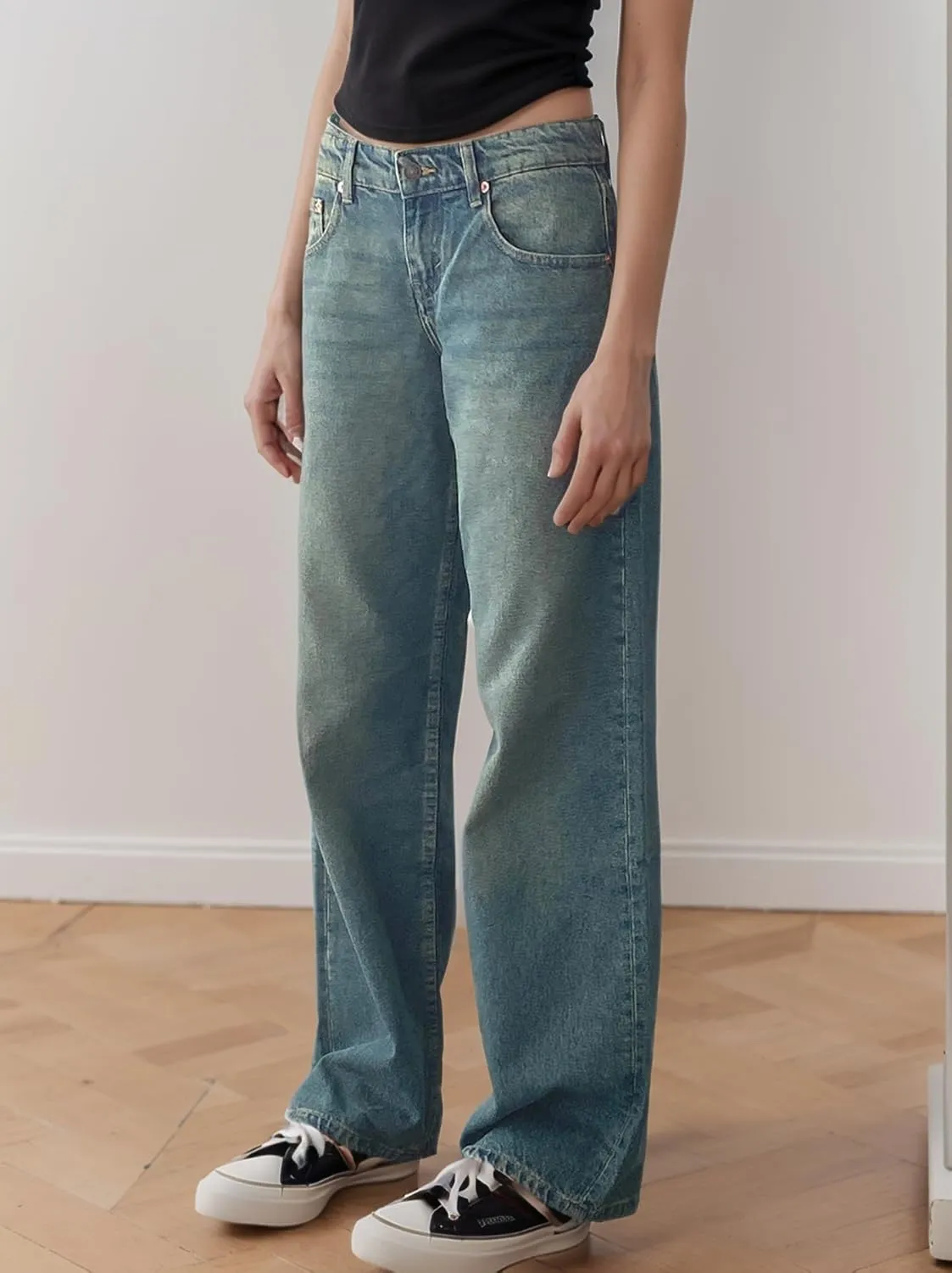 Low Rise Baggy Jeans for Women Y2K Low Waisted Straight Leg Trendy Bootcut Jeans Teen Girls Casual Loose Fit Boyfriend Jeans